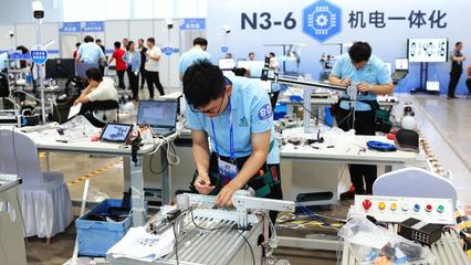 毫厘之间展技艺，智能工厂进赛场——106个赛项亮相第二届山东省职业技能大赛网络技术开发